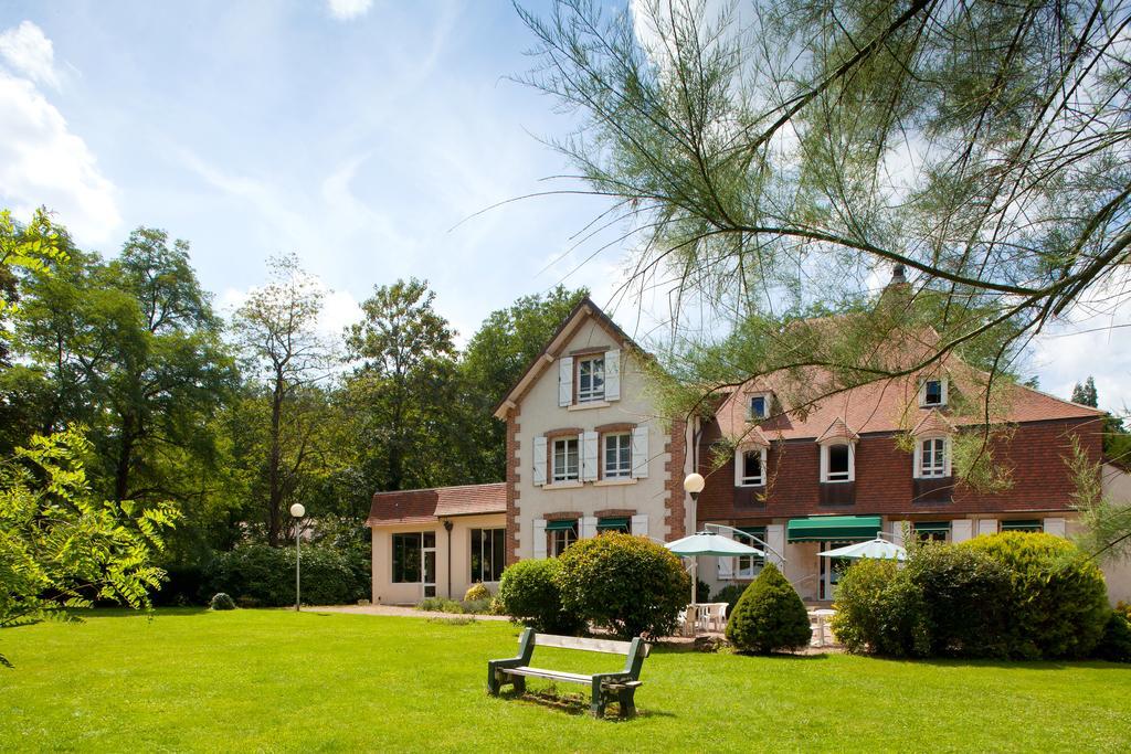Le Troncais Hotel Saint-Bonnet-Tronçais Exterior foto